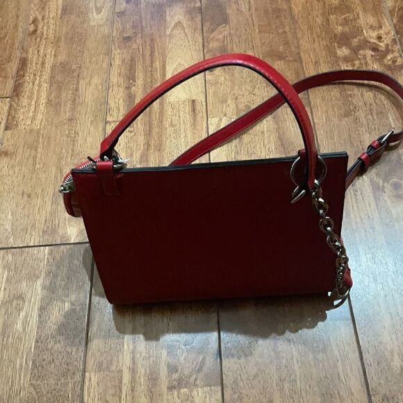 Steve Madden Red Bmed Bag with small purse - Picture 4 of 6